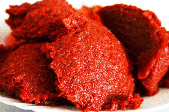 Domates Salçası Tarifi ve Malzemeleri