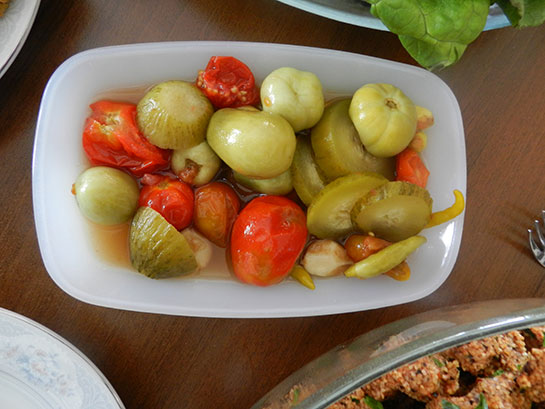 Domates Turşusu Tarifi ve Malzemeleri